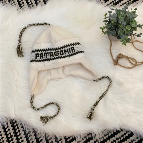 Patagonia Accessories - Patagonia comfy cozy fleece beanie